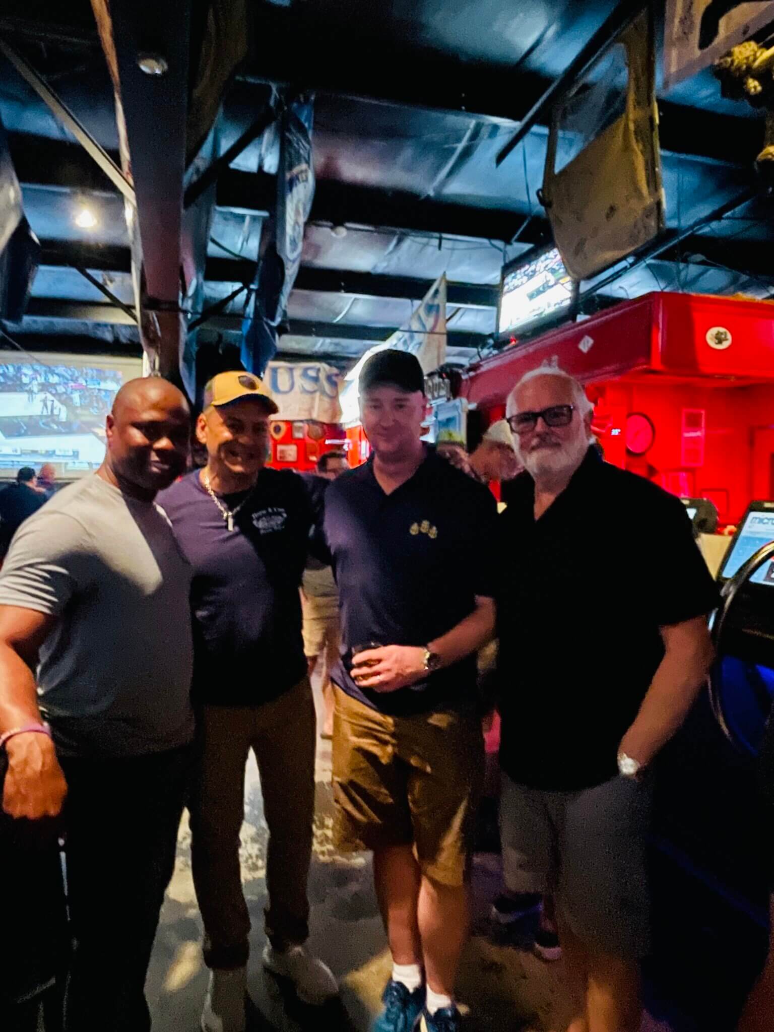 Horse & Cow Pub & Grill SERVING THE NAVAL AND LOCAL COMMUNITY FOR ALMOST 70 YEARS!